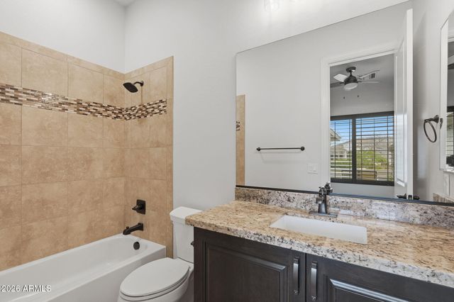 24513 S 182Nd Place, Gilbert, AZ 85298