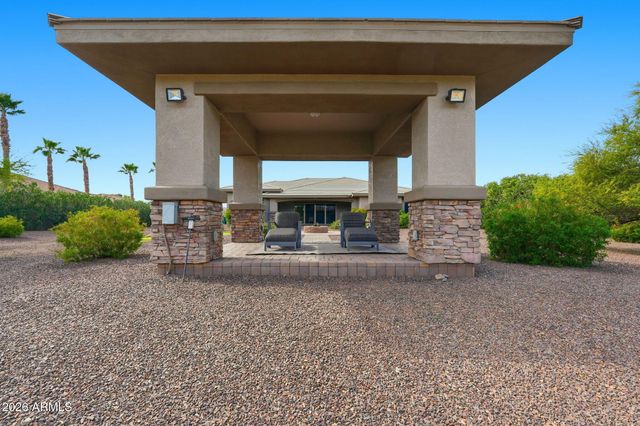 24513 S 182Nd Place, Gilbert, AZ 85298