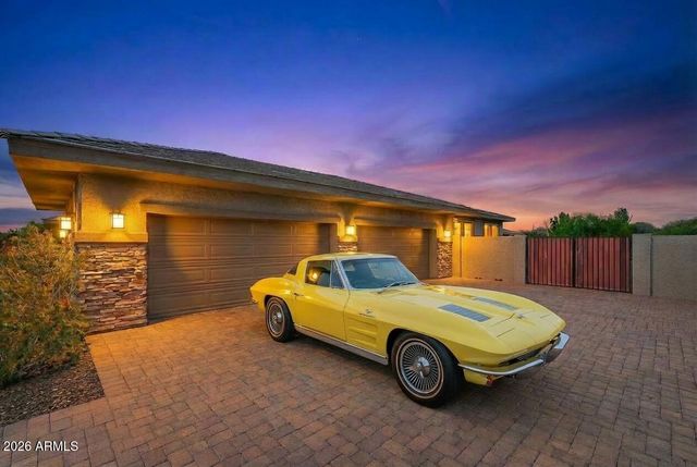 24513 S 182Nd Place, Gilbert, AZ 85298