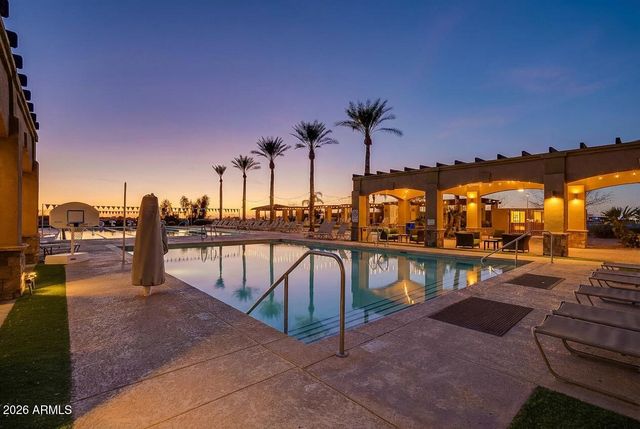 24513 S 182Nd Place, Gilbert, AZ 85298