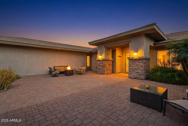 24513 S 182Nd Place, Gilbert, AZ 85298