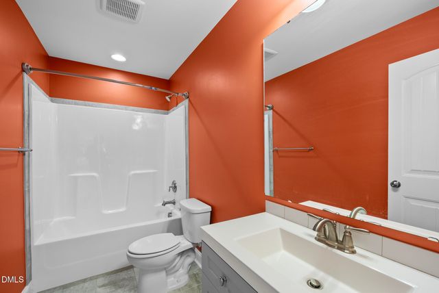 2133 Mills Crest Street, Fuquay Varina, NC 27526