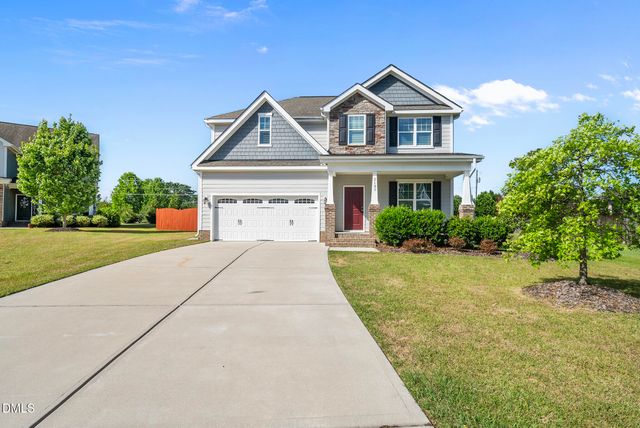 2133 Mills Crest Street, Fuquay Varina, NC 27526