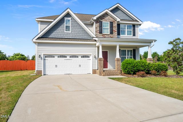 2133 Mills Crest Street, Fuquay Varina, NC 27526