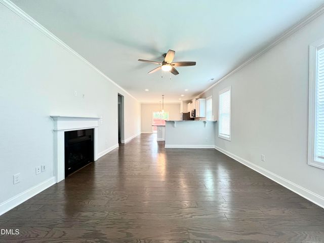 2133 Mills Crest Street, Fuquay Varina, NC 27526