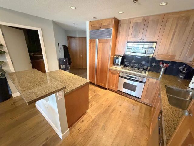 700 W Harbor Drive 1606, San Diego, CA 92101
