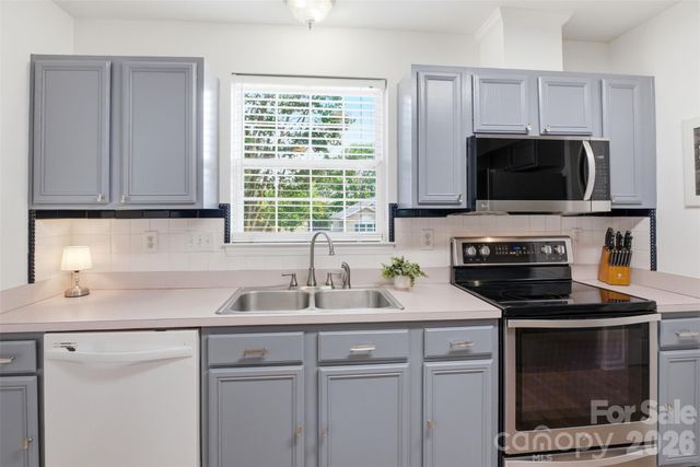 2915 Dairy Farm Drive, Monroe, NC 28110
