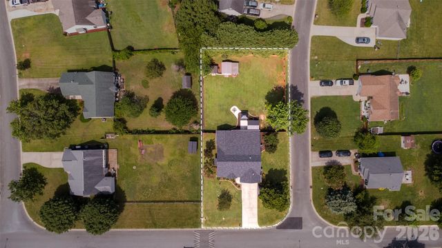2915 Dairy Farm Drive, Monroe, NC 28110
