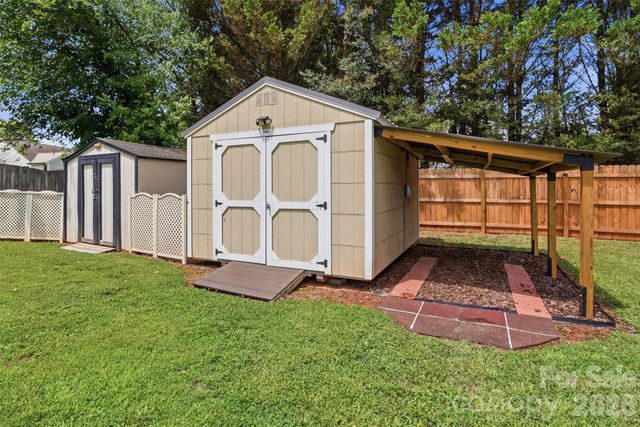 2915 Dairy Farm Drive, Monroe, NC 28110