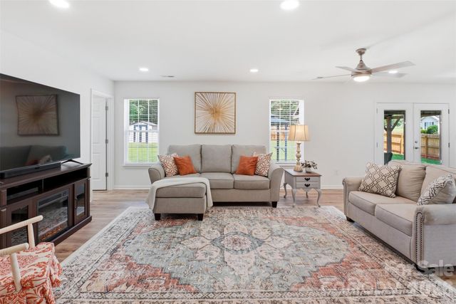 2915 Dairy Farm Drive, Monroe, NC 28110