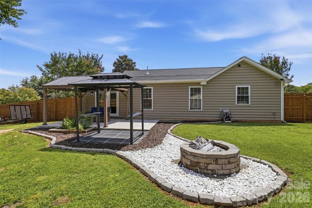 2915 Dairy Farm Drive, Monroe, NC 28110