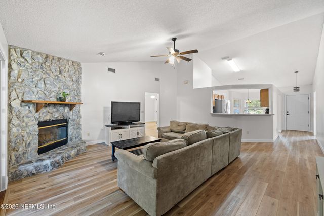 752 NOTTINGHAM FOREST Circle, St. Johns, FL 32259