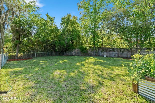 752 NOTTINGHAM FOREST Circle, St. Johns, FL 32259