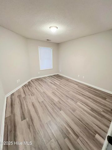 3300 Mulberry Lane H, Greenville, NC 27858