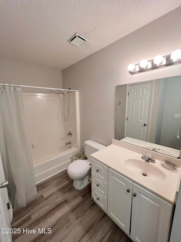 3300 Mulberry Lane H, Greenville, NC 27858