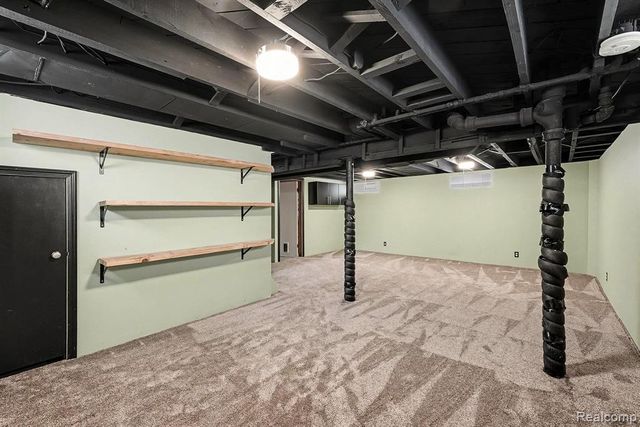 163 Chippewa Avenue, Royal Oak, MI 48073