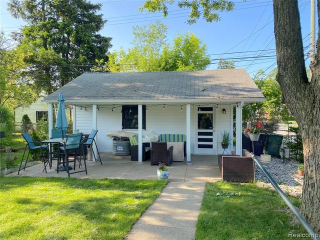 163 Chippewa Avenue, Royal Oak, MI 48073
