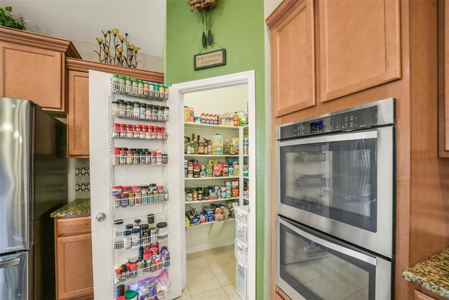 1011 Worth Creek Lane, Katy, TX 77494