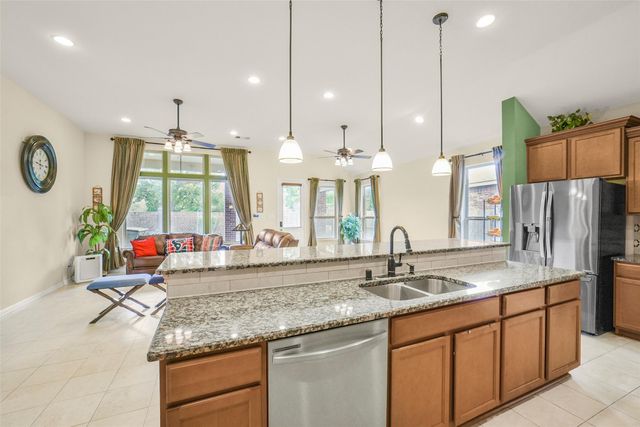 1011 Worth Creek Lane, Katy, TX 77494