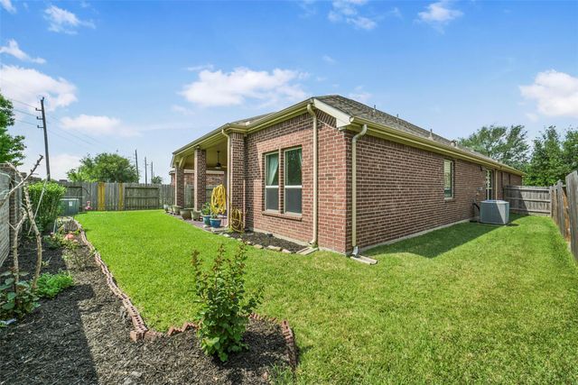 1011 Worth Creek Lane, Katy, TX 77494