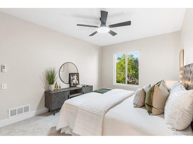 1342 Marigold Ct, Lafayette, CO 80026