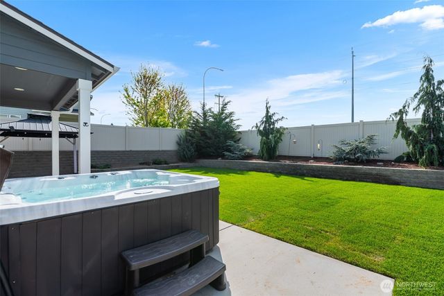 2250 SE Treat Street, East Wenatchee, WA 98802