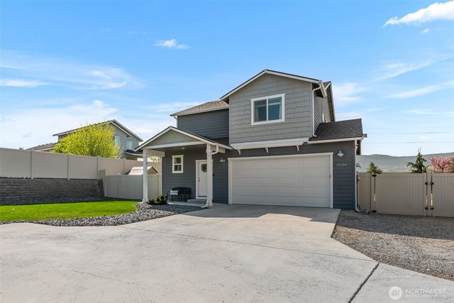 2250 SE Treat Street, East Wenatchee, WA 98802