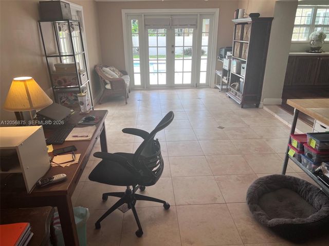 880 Azalea Court, Plantation, FL 33317