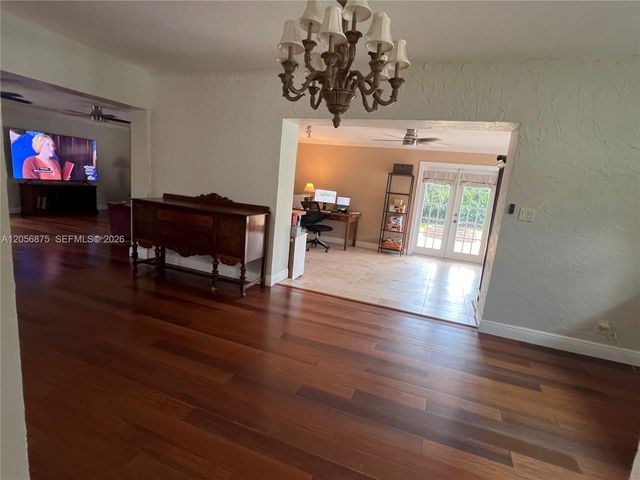 880 Azalea Court, Plantation, FL 33317