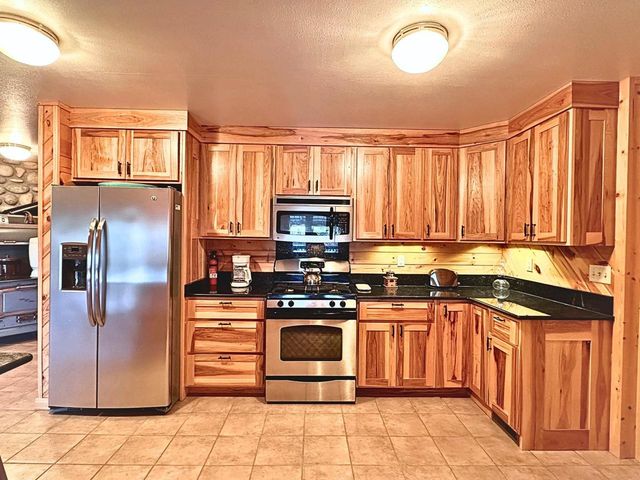 N13038 HICKS LANDING ROAD, Fifield, WI 54524
