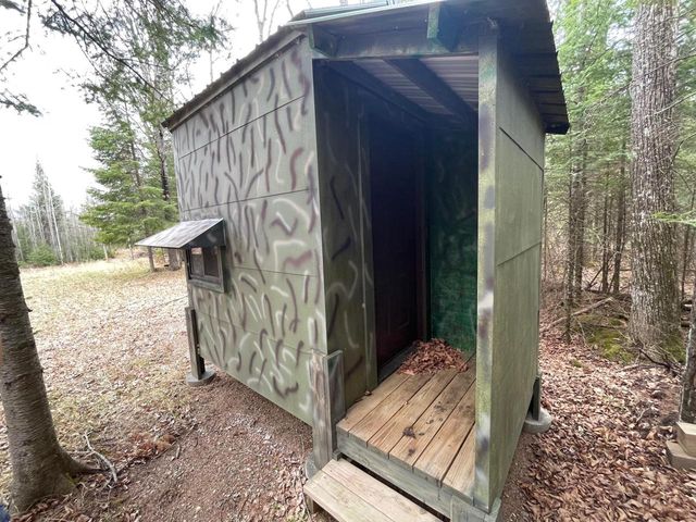 N13038 HICKS LANDING ROAD, Fifield, WI 54524