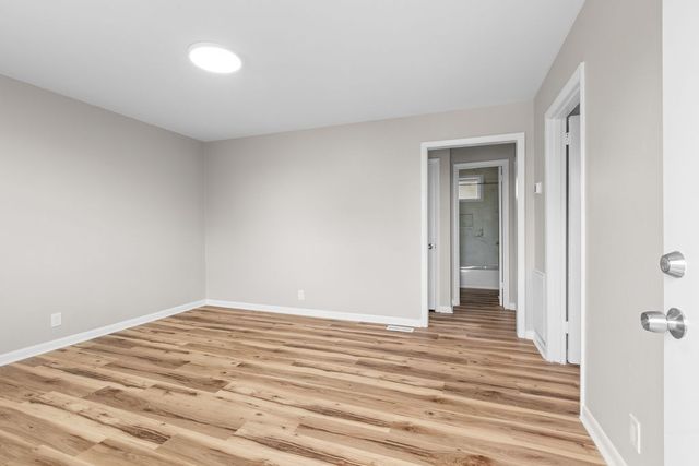 895 W Sharpe Ave, Nashville, TN 37206