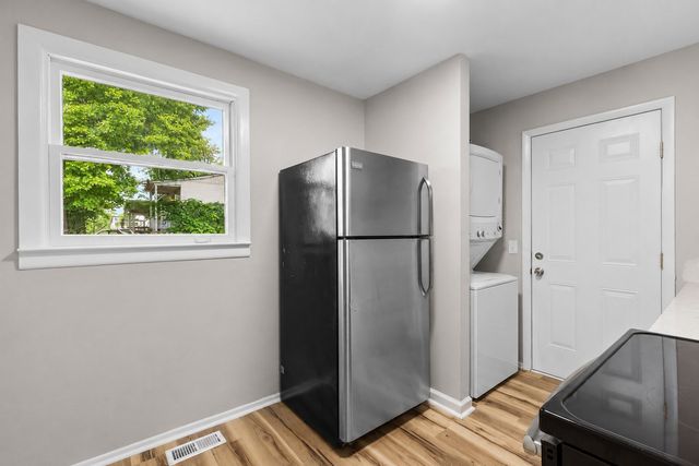 895 W Sharpe Ave, Nashville, TN 37206