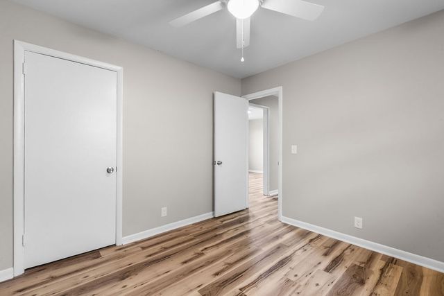 895 W Sharpe Ave, Nashville, TN 37206