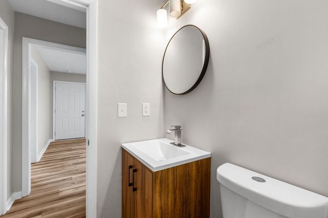 895 W Sharpe Ave, Nashville, TN 37206