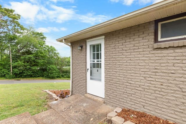 895 W Sharpe Ave, Nashville, TN 37206