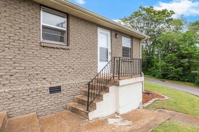 895 W Sharpe Ave, Nashville, TN 37206