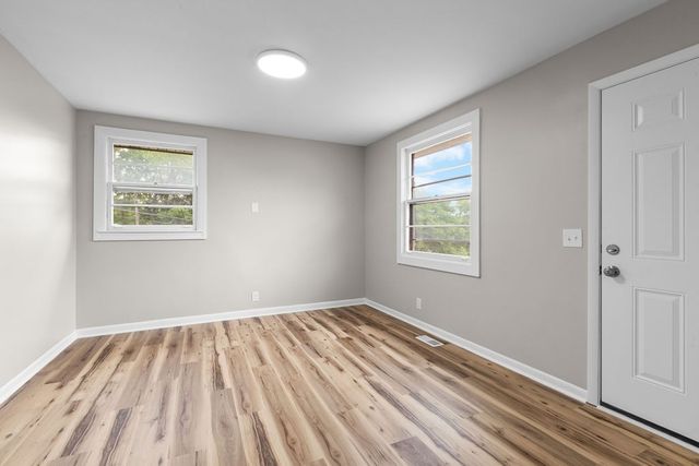 895 W Sharpe Ave, Nashville, TN 37206