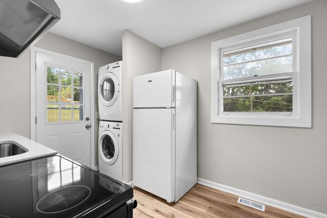895 W Sharpe Ave, Nashville, TN 37206