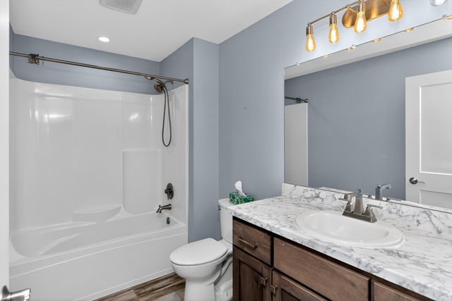 1633 Clover Creek Lane, Goshen, IN 46526