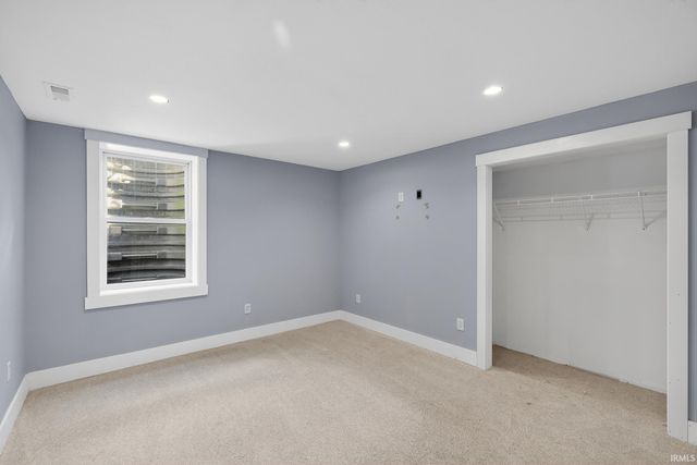 1633 Clover Creek Lane, Goshen, IN 46526