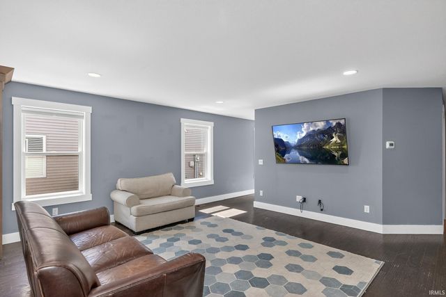 1633 Clover Creek Lane, Goshen, IN 46526