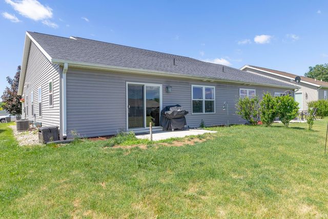 1633 Clover Creek Lane, Goshen, IN 46526