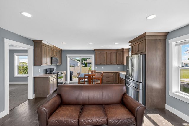 1633 Clover Creek Lane, Goshen, IN 46526