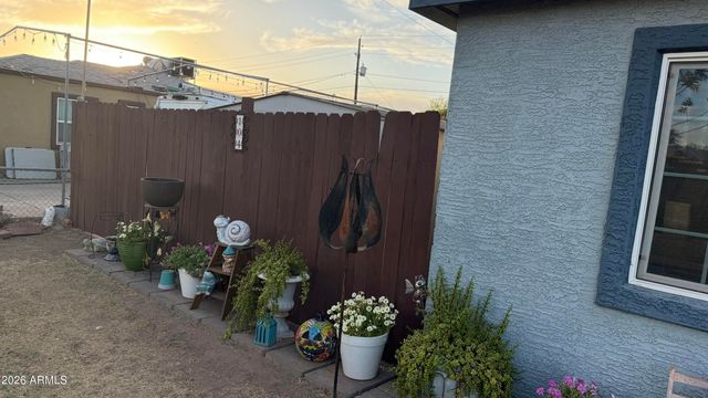104 W PUEBLO Avenue, Phoenix, AZ 85041