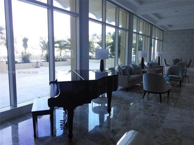 2501 S OCEAN DR PH23, Hollywood, FL 33019