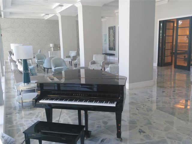 2501 S OCEAN DR PH23, Hollywood, FL 33019