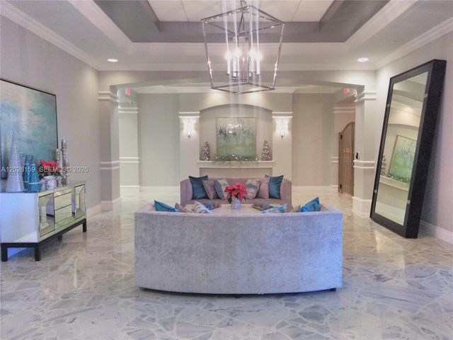 2501 S OCEAN DR PH23, Hollywood, FL 33019