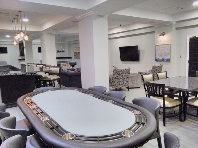 2501 S OCEAN DR PH23, Hollywood, FL 33019