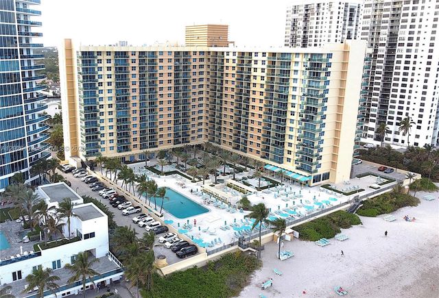 2501 S OCEAN DR PH23, Hollywood, FL 33019